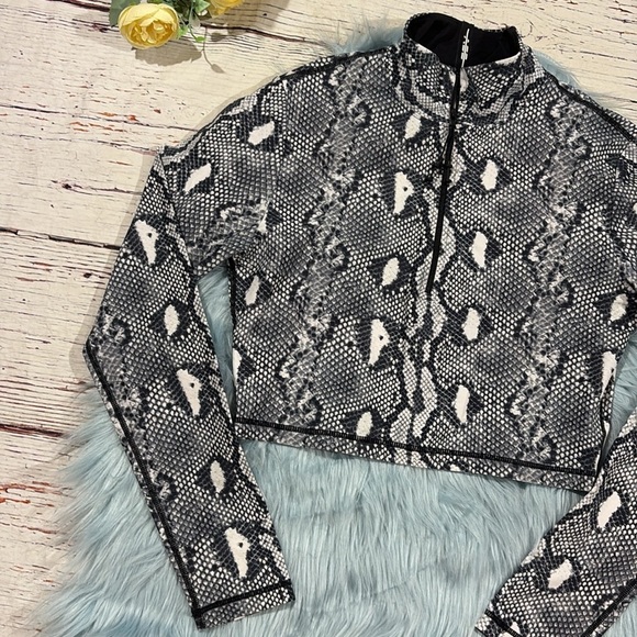 Adam Selman Sport Snake-print Stretch-jersey Crop Top - Picture 8 of 10